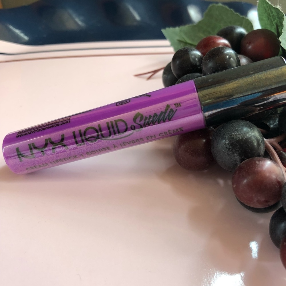 New with tags NYX PROFESSIONAL MAKEUP LIQUID SUEDE